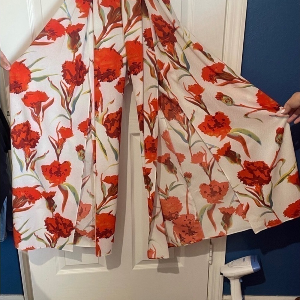 Luxxel Small floral orange jumpsuit - Picture 7 of 7